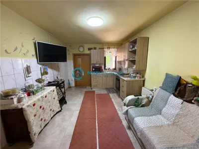 Royal Imobiliare - Vanzare Vila comuna Lipanesti - foto 11