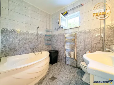 Casa cu etaj, garaj si panorama frumoasa, Sfantu Gheorghe, Covasna - foto 7