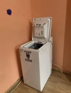 BUZIASULUI - AP. 1 CAMERA - mobilat, utilat, semidecomandat - foto 4