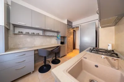 Vanzare apartament 2 camere, Rasnov, Str. Republicii,mobilat, utilat - foto 7