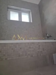 Vanzare 1/2 duplex 3 camere Mosnita Noua - foto 8