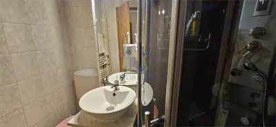 Apartament 4 camere decomandat  si parcare, central-str.A.I. Cuza. - foto 5