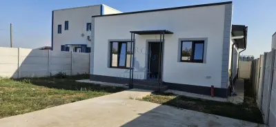 Casă 4 camere Carcea - poza 4