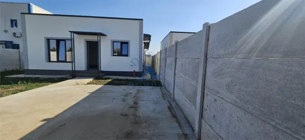 Casă 4 camere Carcea - poza 9