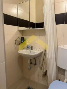 Garsoniera de vanzare zona Confectii - foto 5