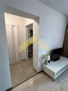 Garsoniera de vanzare zona Confectii - foto 9