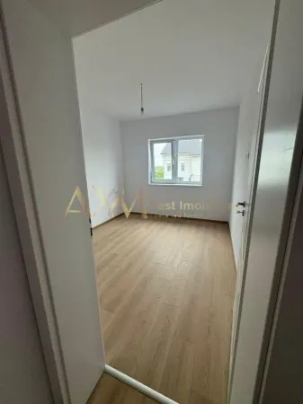 Casă 4 camere Săcălaz - poza 14
