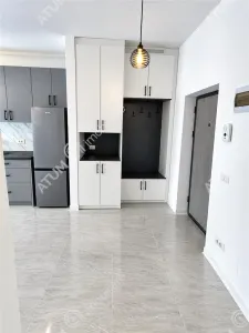 De inchiriat garsoniera moderna la etajul 1 cu boxa de depozitare si parcare proprie in zona Pictor Brana din Selimbar - foto 5