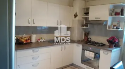 Decomandat la etajul 1 cu 2 bai si 2 balcoane - foto 6