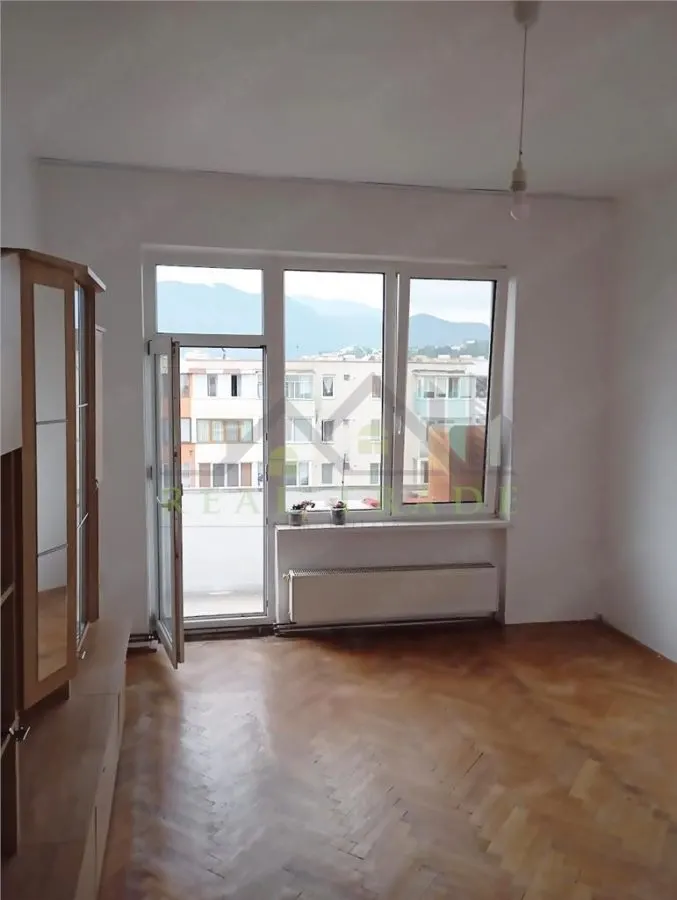 Apartament 2 camere Brașov - poza 1