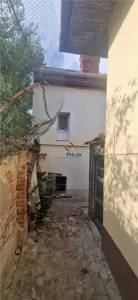 Casa individuala cu 2 apartamente individuale zona Balcescu - foto 4