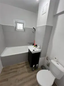 Etaj 1/10 zona Doamna Ghica, in planul doi - foto 2