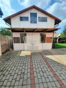 Casa individuala mobilata cu 4 camere 2 bai si garaj in Gusterita - foto 12