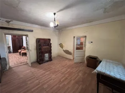 Casa cu 3 camere si teren 3.200 mp | Central Mediesu Aurit - foto 11