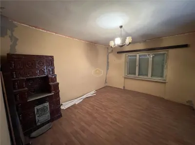 Casa cu 3 camere si teren 3.200 mp | Central Mediesu Aurit - foto 14