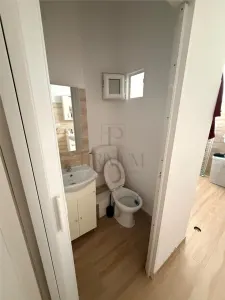 Apartament Foarte Spațios | 100 MP Utili | 3 Camere | Parcare | Traian - foto 8