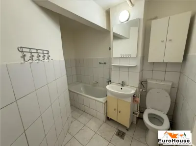 Garsoniera Spațioasă De Inchiriat | 40 mp | Etaj 1 | Zona Ampoi | 250 Euro/lună - foto 8