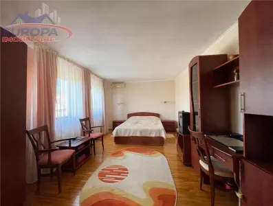 Casa de vanzare P+M zona centrala Tulcea - foto 23
