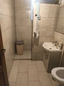 Decomandat, 53 mp cu centrala propie linga Generala 30 - foto 5
