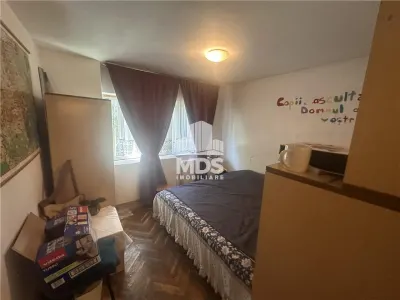 Decomandat, 53 mp cu centrala propie linga Generala 30 - foto 6