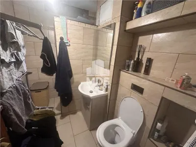 Decomandat, 53 mp cu centrala propie linga Generala 30 - foto 7