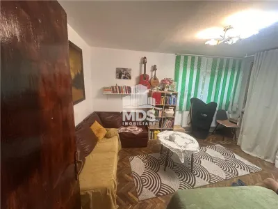 Decomandat, 53 mp cu centrala propie linga Generala 30 - foto 9