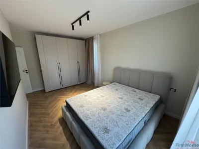 Ap 3 camere, 2 bai, etaj 1, parcare, bloc nou, central , 80 mp, premium - foto 3