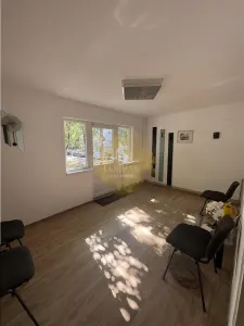 Apartament 3 camere - zona Circumvalatiunii | Centrala proprie | Sistem alarma - foto 4