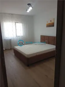 Royal Imobiliare - Vanzare garsoniera zona Mihai Bravu - foto 1