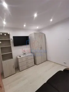 Apartament 2 camere, 42 mp, parter, centrala proprie - Dacia - foto 4