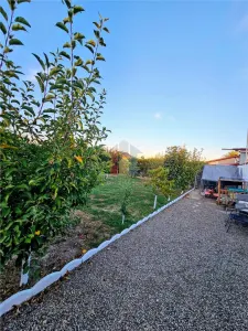 Vila 4 camere, constructie 2015, teren 1000 mp, Varsatura - foto 15