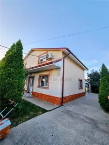Vila 4 camere, constructie 2015, teren 1000 mp, Varsatura - foto 20