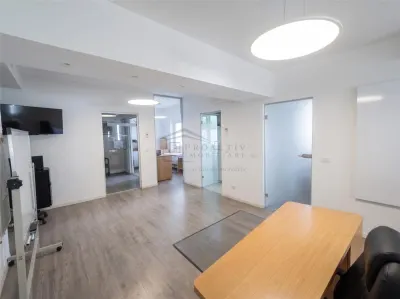 Spațiu 141mp | Bloc Nou | 3 Parcari | Vis-a-vis Santa Fe S-962 - Suceava