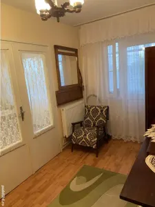 Amenajat complet, in bloc anvelopat la etajul 3 - Timisoara