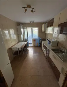 Apartament 3 camere, Intre Lacuri - foto 4