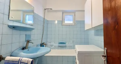 Apartament 3 camere | Centrul Civic – Sfântul Lazăr | 64 mp | 2 băi | Balcon 15+ mp - foto 6