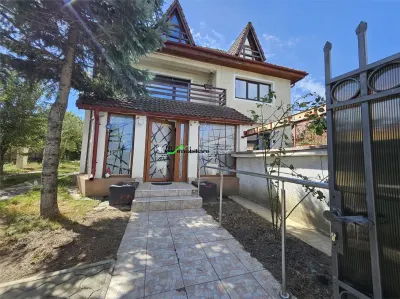 VILA SPATIOASA CU 7 CAMERE | 361 MP CONSTRUITI | TEREN 907 MP | HEMEIUS, BACAU - foto 27