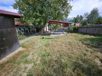 VILA SPATIOASA CU 7 CAMERE | 361 MP CONSTRUITI | TEREN 907 MP | HEMEIUS, BACAU - foto 30