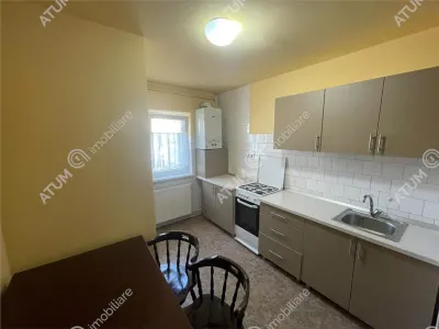 De inchiriat apartament cu 3 camere decomandate si pivnita in zona Strand din Sibiu - foto 10