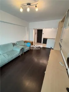 Inchiriez apartament 3 camere, decomandat, Zona Nicolina - Pizza Nico - foto 2