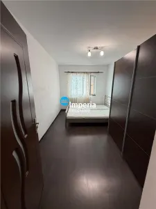 Inchiriez apartament 3 camere, decomandat, Zona Nicolina - Pizza Nico - foto 3