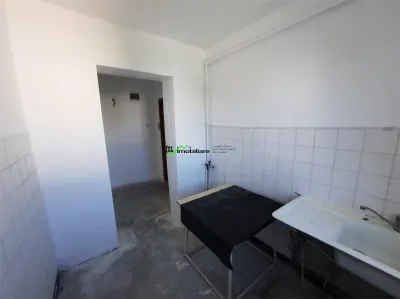 2 CSD, 40 MP, ET. 4/4 – APARTAMENT CU POTENTIAL, APROAPE DE CENTRU - foto 4