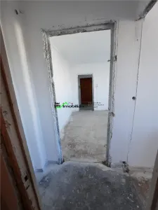 2 CSD, 40 MP, ET. 4/4 – APARTAMENT CU POTENTIAL, APROAPE DE CENTRU - foto 7