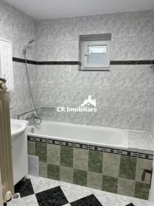 Apartament 3  camere, Delfinului - foto 6