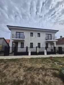 DUPLEX MODERN - SUPRAFETE MARI - ZONA EXCELENTA - Mosnita Noua