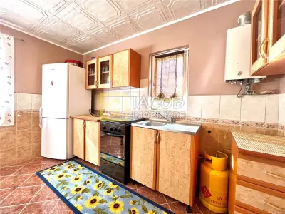 Casa in Magura, P+M, str. Valea Magurii, jud. Bacau - foto 11