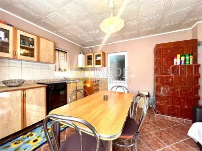 Casa in Magura, P+M, str. Valea Magurii, jud. Bacau - foto 13