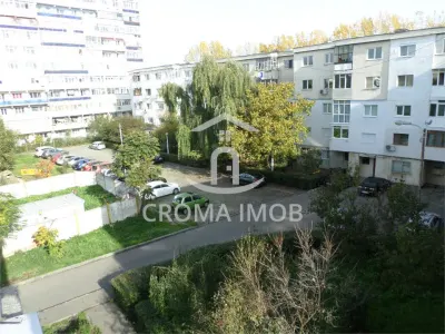 Inchiriere apartament 3 camere in Ploiesti, zona Mihai Bravu - foto 13