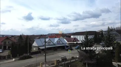Clădire, teren și afacere de vânzare în Șcheia, Suceava | lângă Primărie | La strada principală | 1.000 mp teren - foto 6