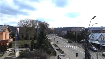 Clădire, teren și afacere de vânzare în Șcheia, Suceava | lângă Primărie | La strada principală | 1.000 mp teren - foto 7